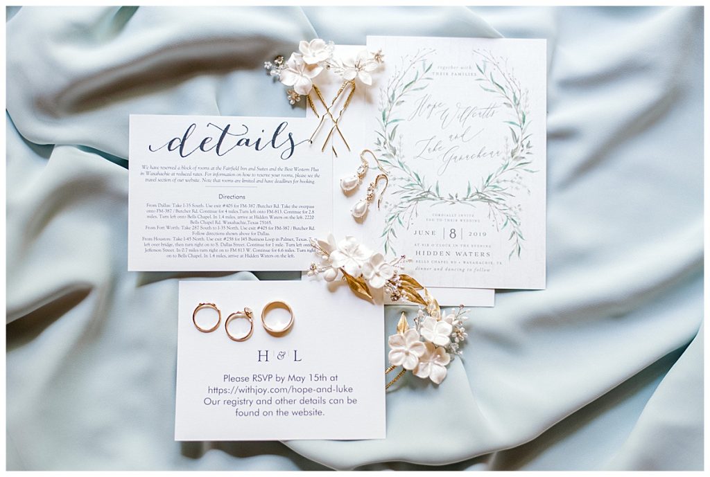 Wedding detail shots-wedding invitations and bridal jewelry-Sabel Moments Photography