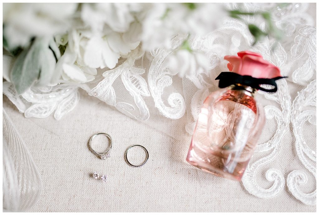 Bridal details| Wedding perfume bottle, bridal jewelry