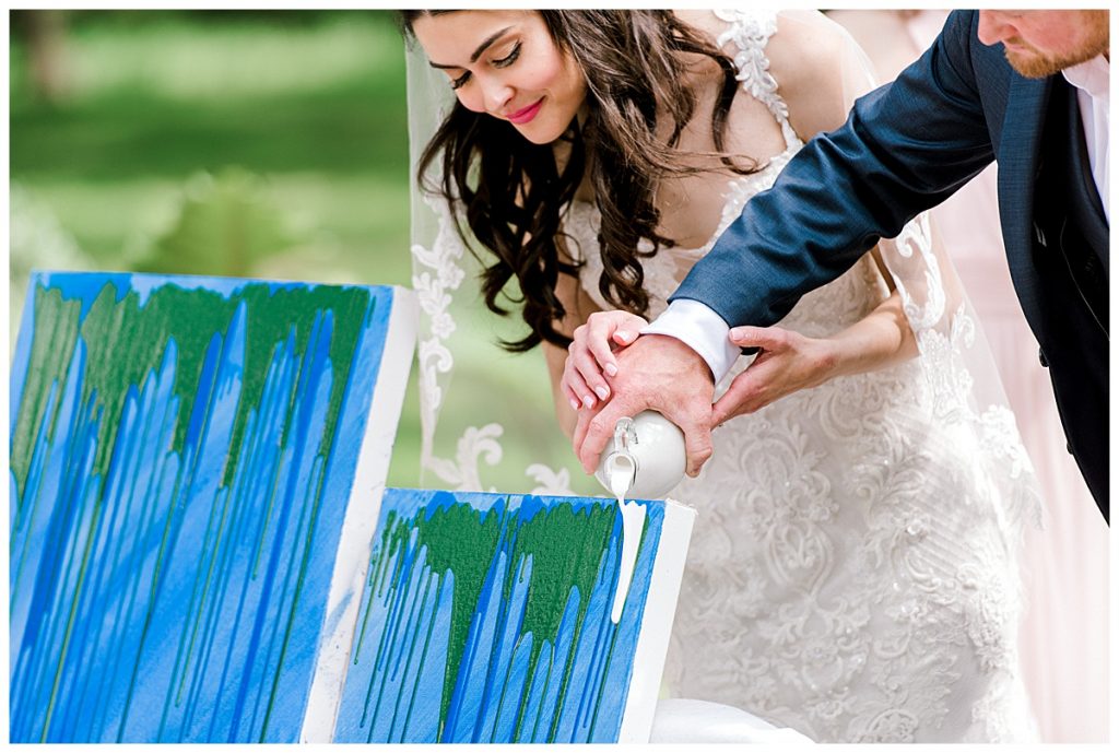 Bride and groom unity painting
