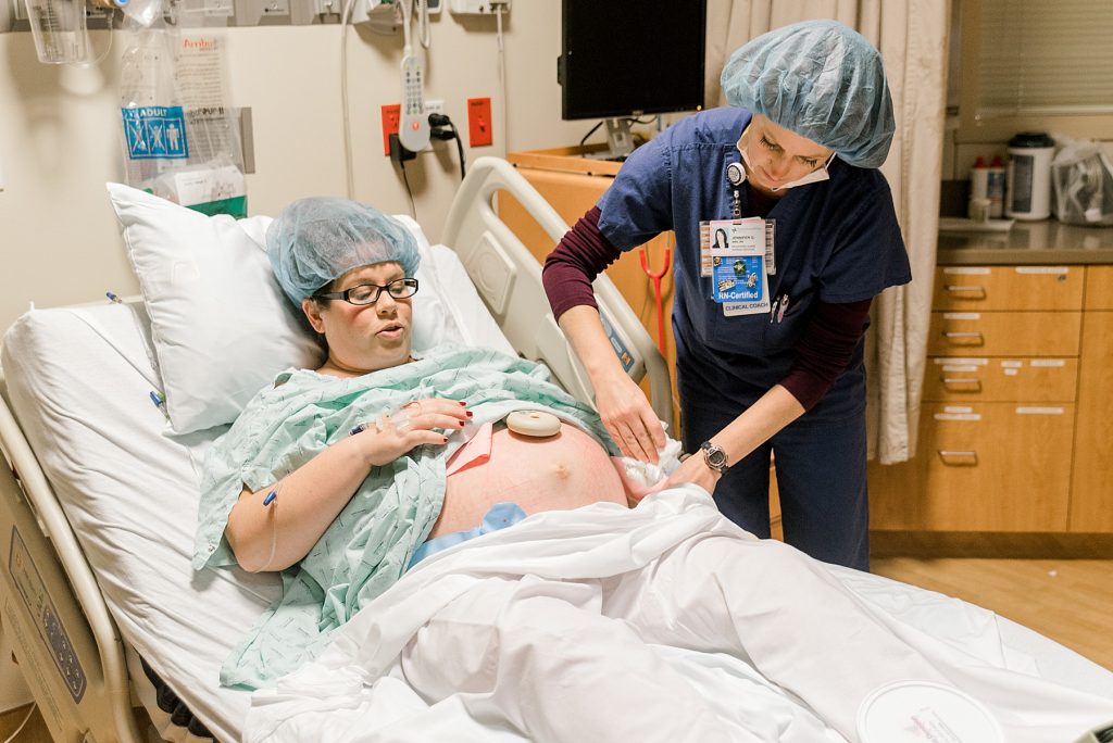 Nurse prepping mother for delivery| Baylor Scott & White Birth 