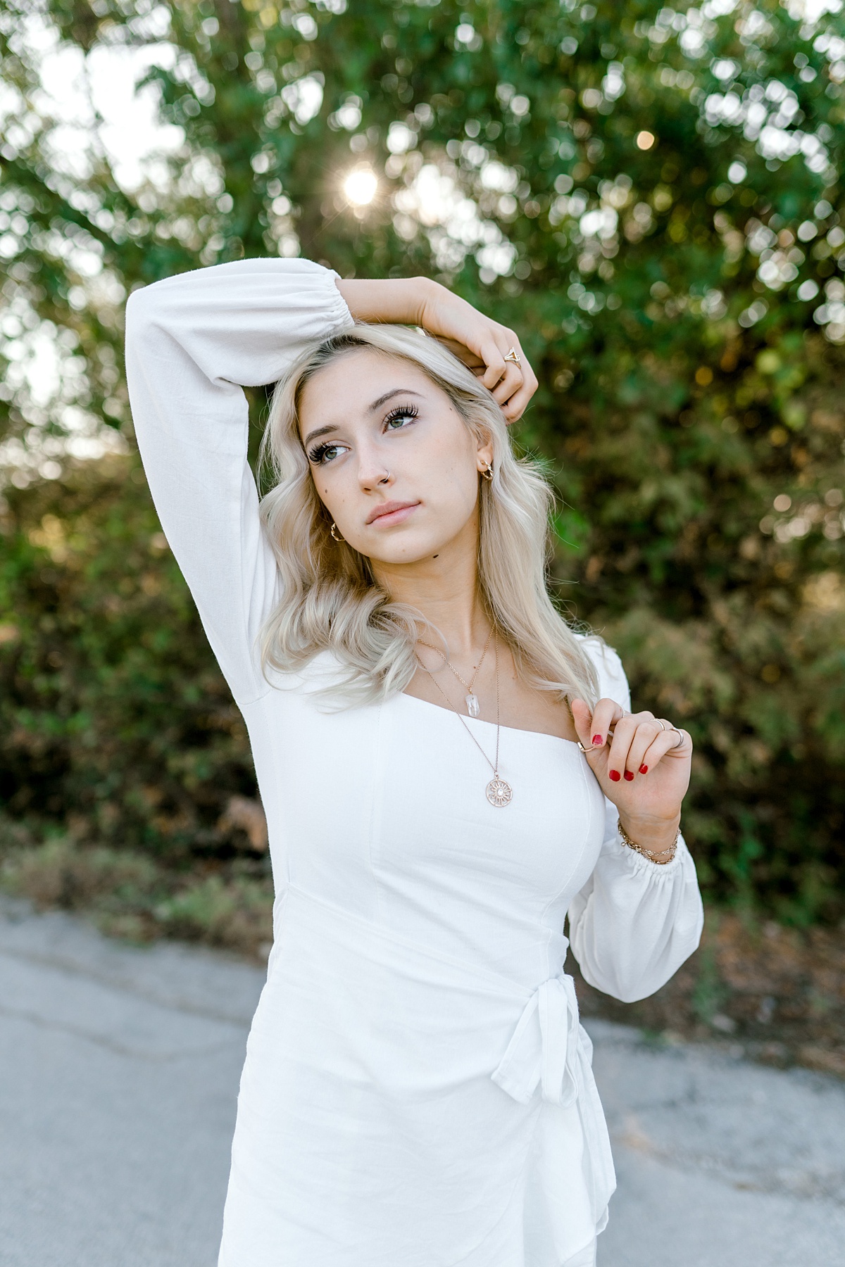 girl looking off into distance 2022 Texas senior session