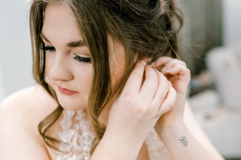 bride getting ready